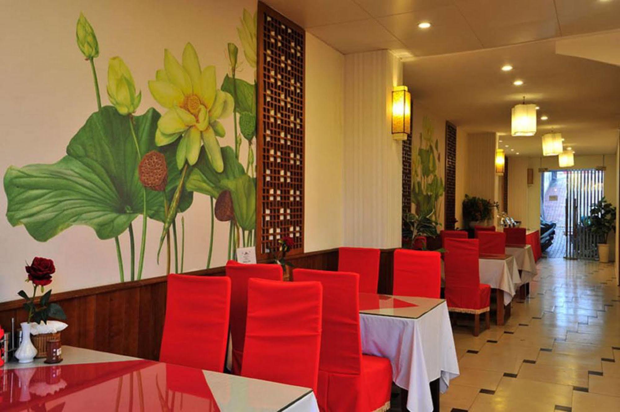 Wild Lotus Hotel - Xuan Dieu Hanoi Bagian luar foto